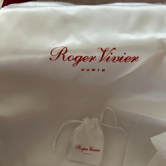 Roger Vivier patent leather heels - Picture 6 of 7